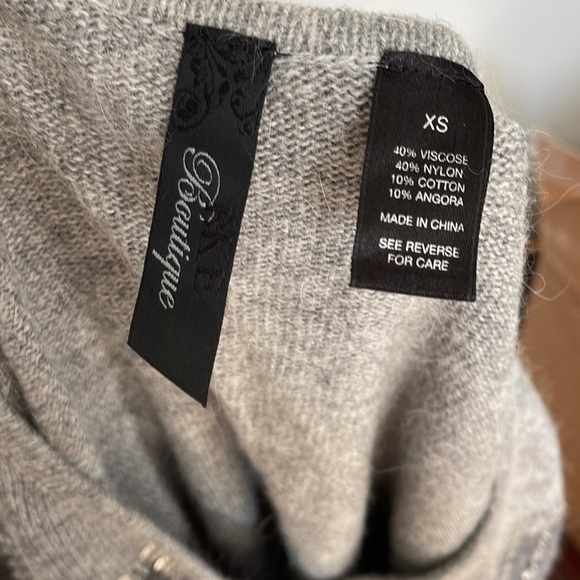 Sequined Grey Color Block Sweater BKE boutique - Picture 7 of 7